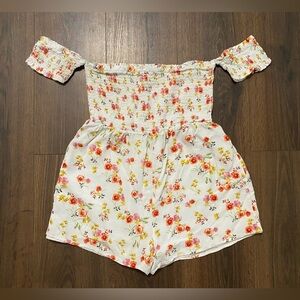 Junior’s Forever 21 Off the Shoulder Floral Romper L